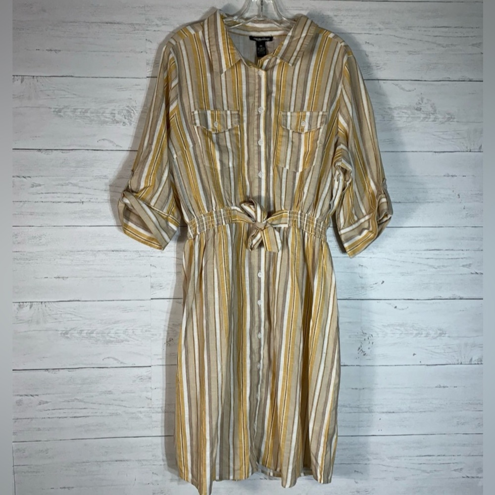 Chic Striped Midi Dress in Yellow and Cream